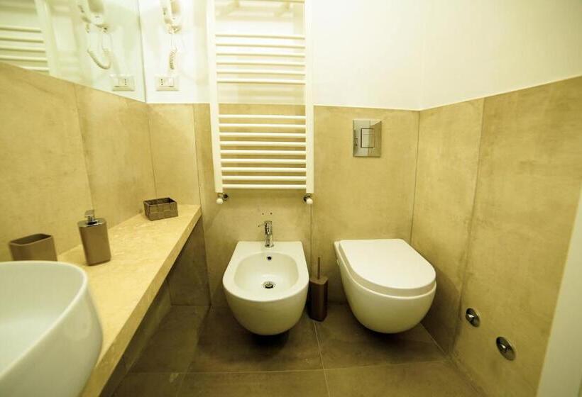 اتاق استاندارد, Rizzi Residence