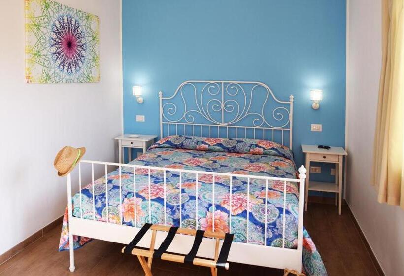 اتاق کلاسیک چهارنفره, Country House Ciliegia Rossa