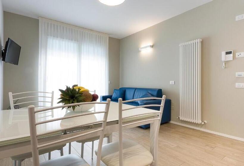 带1个卧室的高级公寓, Residence Armony