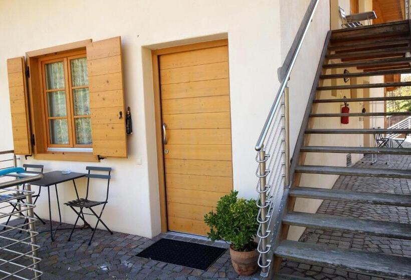 스탠다드 스튜디오, Agriturismo Maso Besleri