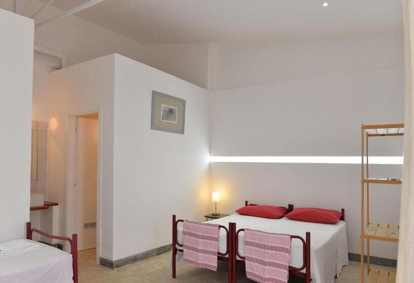 スタンダード４人部屋, Agriturismo Arte Et Agricoltura
