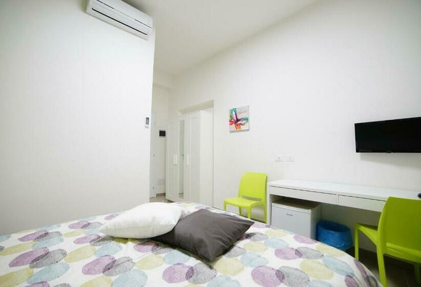 اتاق استاندارد, Affittacamere Arcobaleno