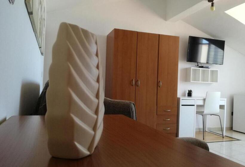 اتاق لوکس, Casa Vacanze Due Passi E Il Mare