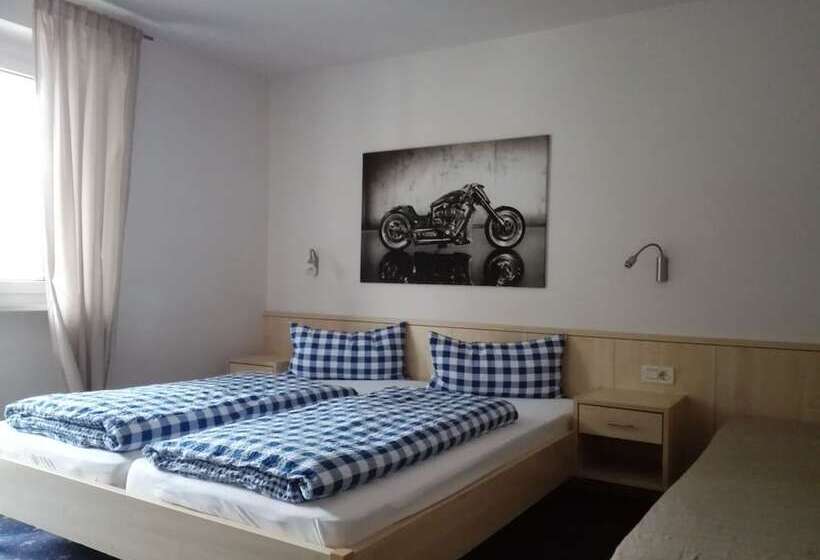 اتاق استاندارد سه نفره, Pension Sonnalp