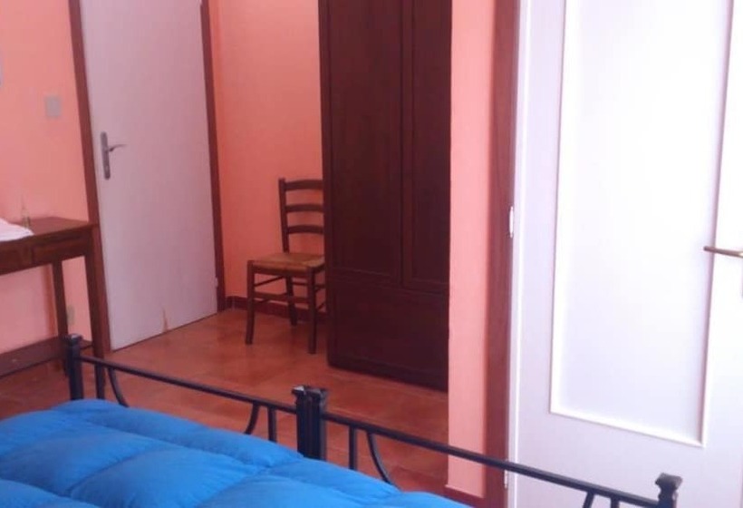 标准三人间, B&b Il Piccolo Paradiso