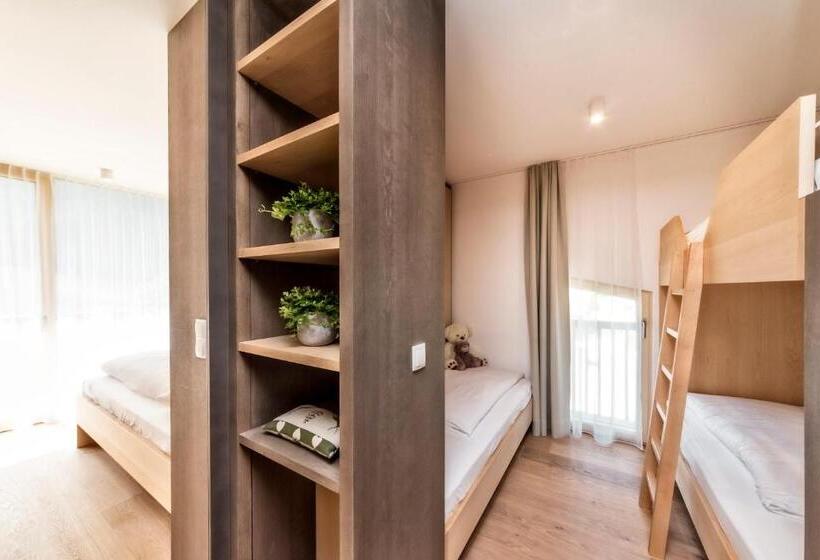 Апартаменты 2 Спальни, Villa Rainer