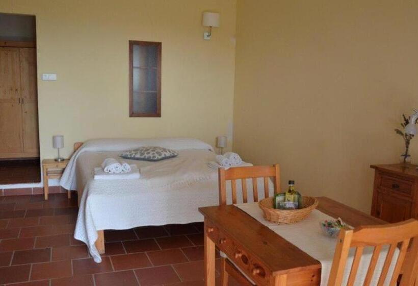 标准工作室, Agriturismo Cornieto