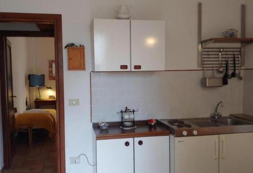 带1个卧室的公寓, Agriturismo Cornieto