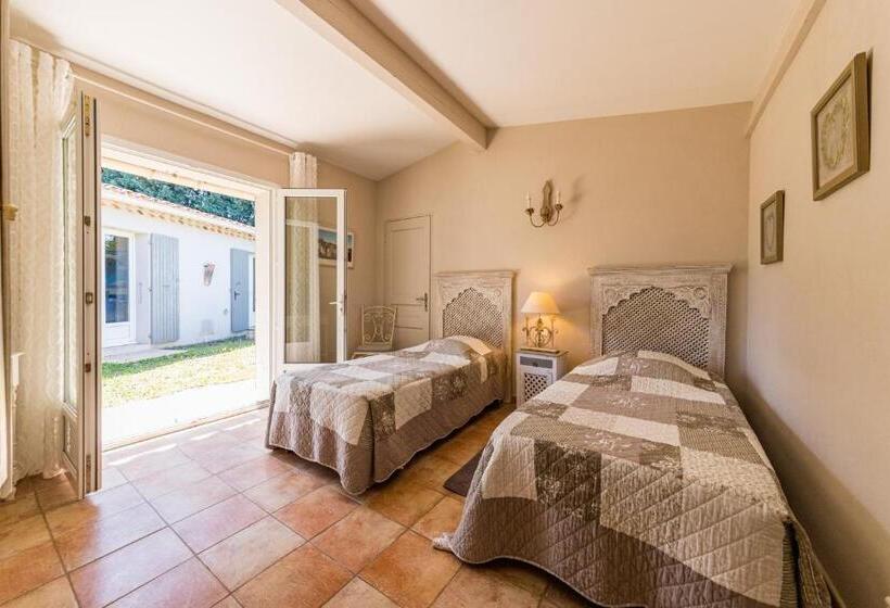 اتاق استاندارد, Jade En Provence