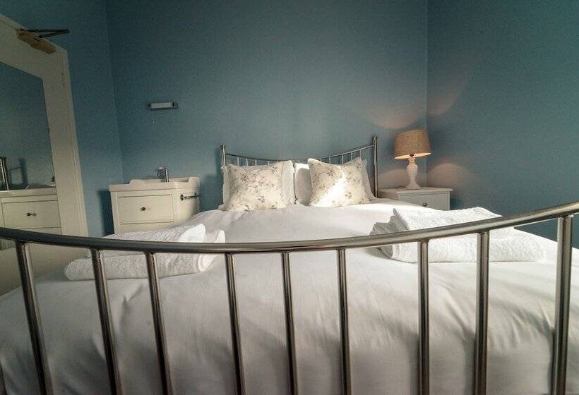 Номер Стандарт, Anabelle's Guest House