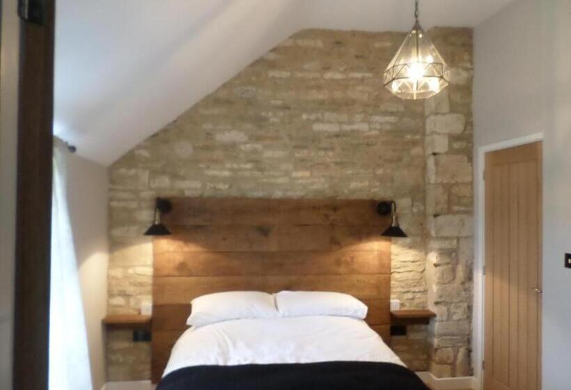 Номер Стандарт, The Queen Matilda Country Rooms
