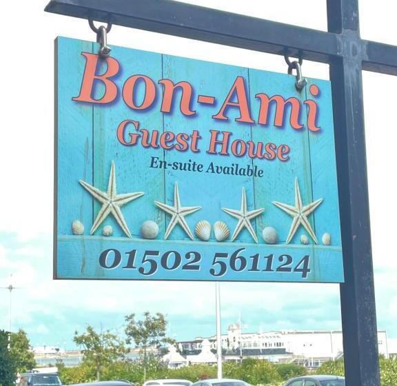חדר משפחתי נוף לגינה, Bon Ami