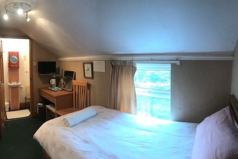 Номер Стандарт, Bramley House