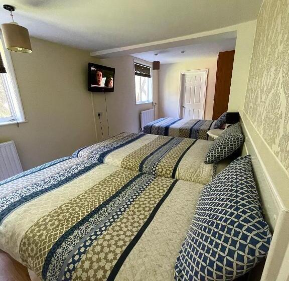 Семейный Номер, Bramley House