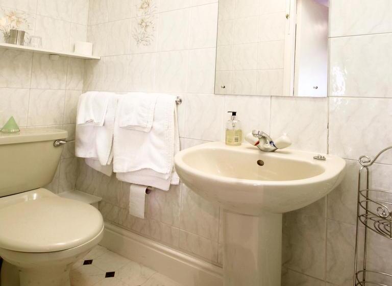 חדר סופריור עם מיטת קינג, The Paragon   Guest Accommodation