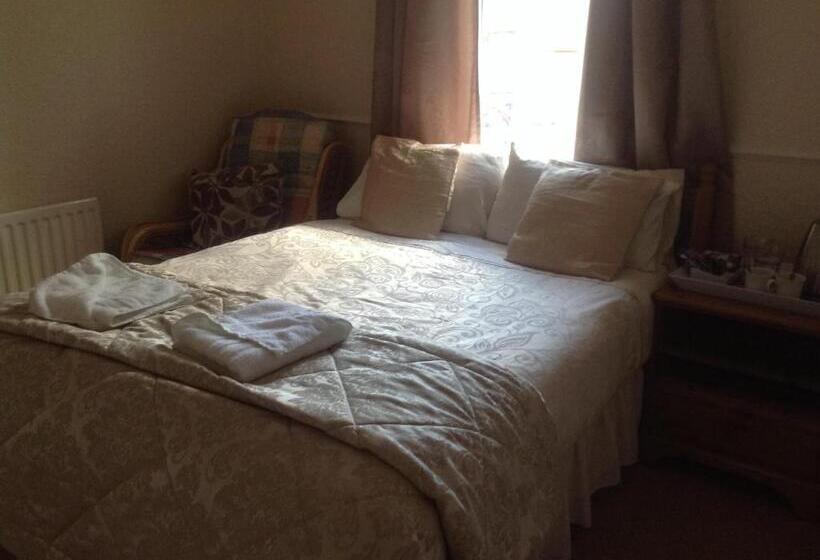 Cameră Standard cu Baie Comună, The Pines Guest House