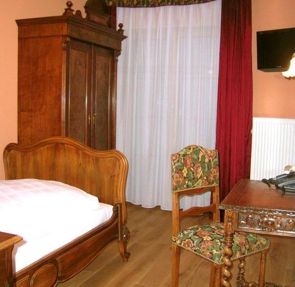 Номер Стандарт Индивидуальный, Historisches Genusshotel Löwen