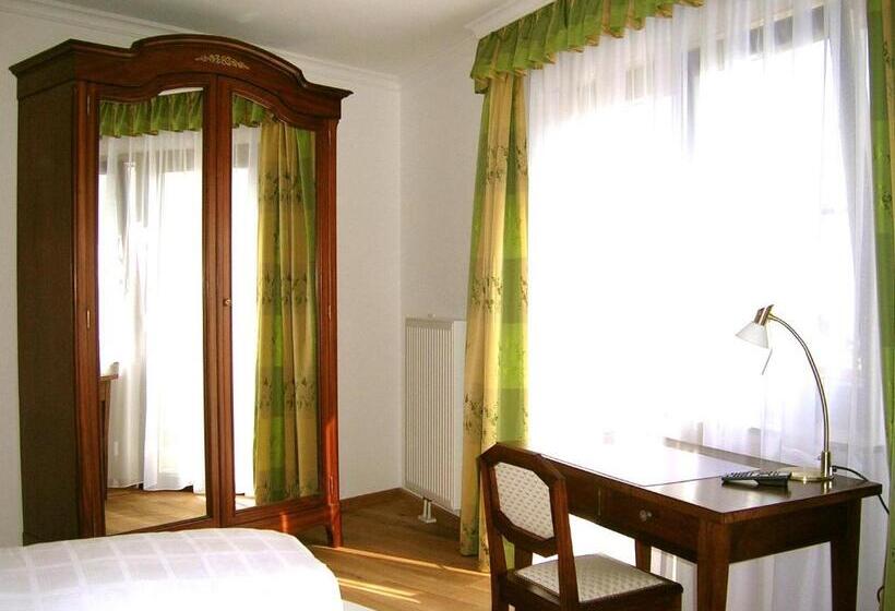 Номер Комфорт, Historisches Genusshotel Löwen