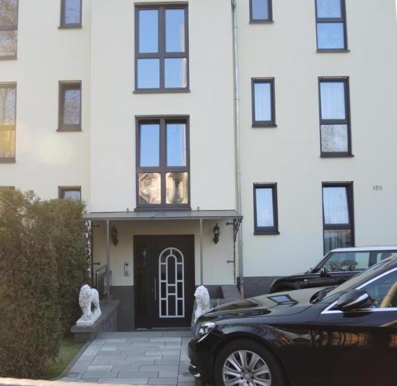 Apartamento 1 Dormitório, Merkel Villa Apartamente