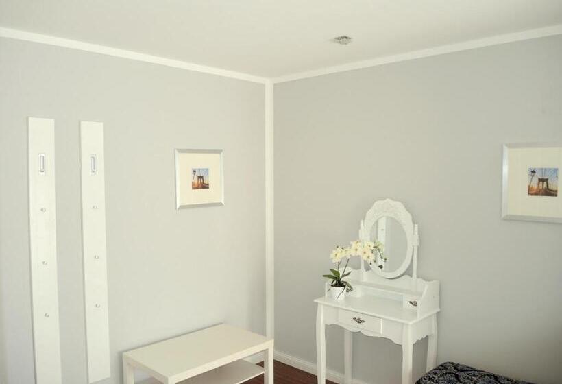 Apartamento 1 Dormitório, Merkel Villa Apartamente