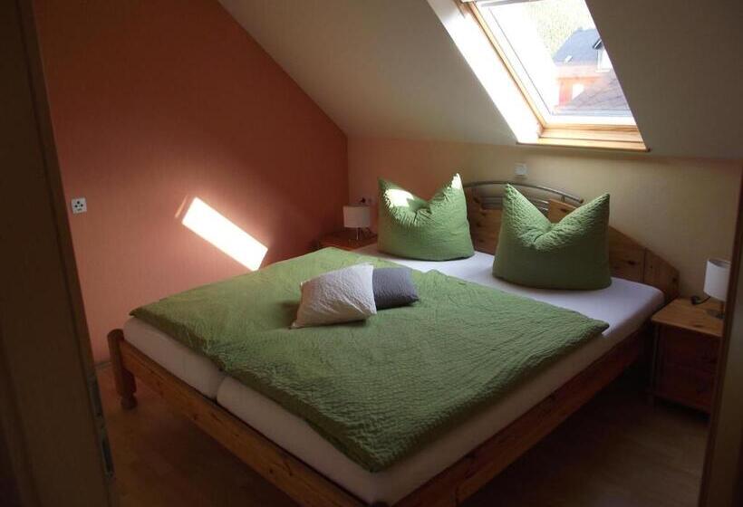 スイート, Ferienhaus Schneiders
