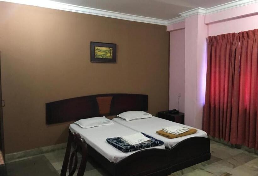 이코노미 룸, Indraprastham Tourist Home