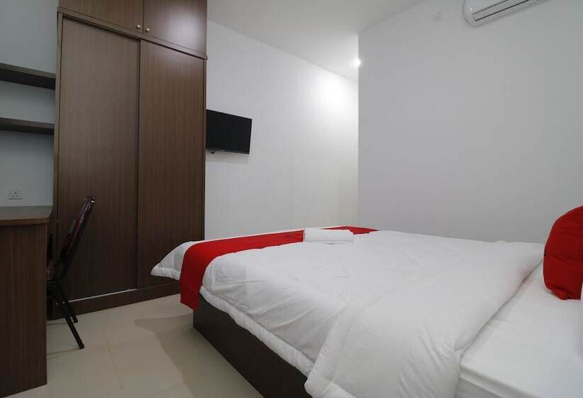エコノミールーム, Reddoorz Plus Near Kepri Mall