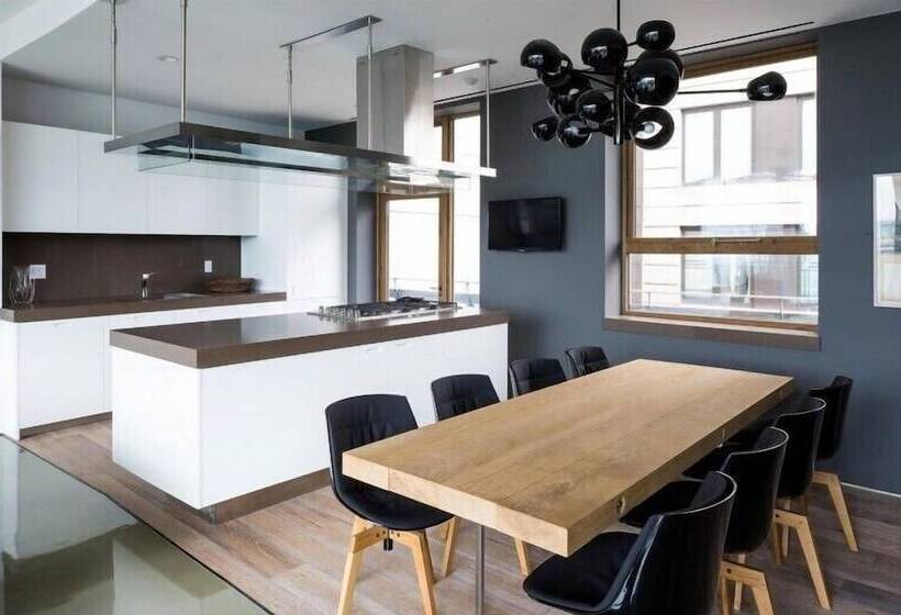 行政套房, Tribecca Residency
