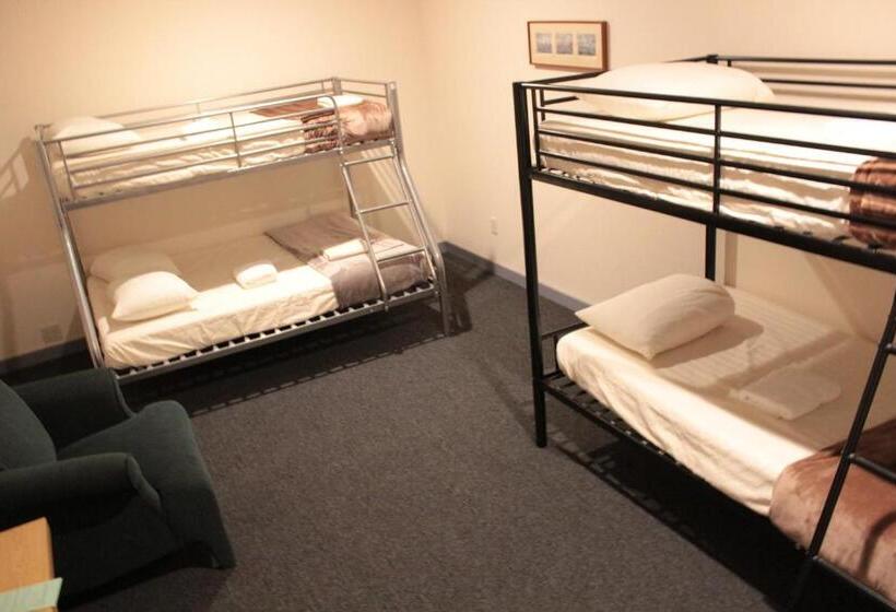 Четырехместный Номер Стандарт, San Juan Island Hostel