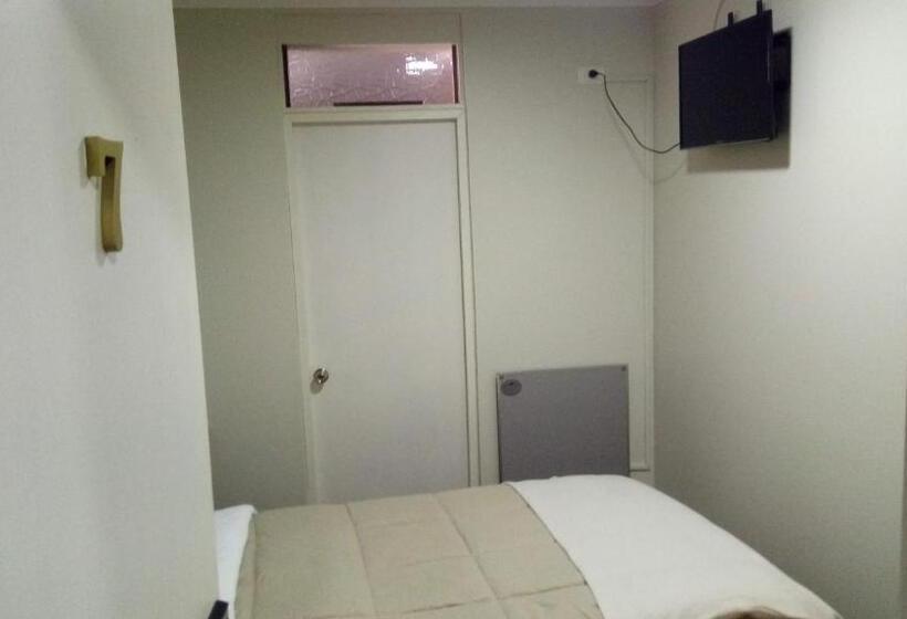 Номер Стандарт Индивидуальный, Hostal Los Castanos
