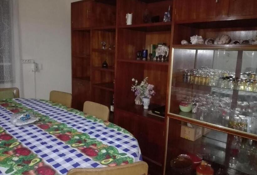 اتاق استاندارد, Maison Au Pied Du Volcan