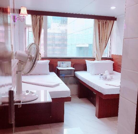 اتاق راحتی سه تخته, United Co Operate Guest House