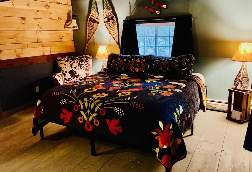 Люкс Deluxe Кровать Кинг, Grunberg Haus Inn & Cabins