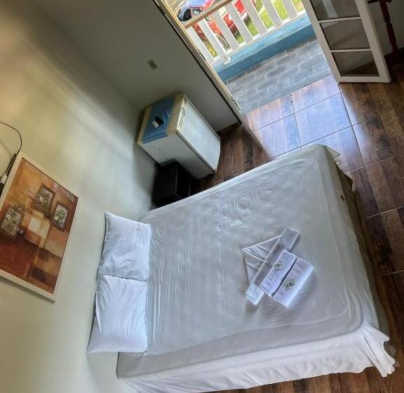 발코니가 있는 스위트, Camping Pousada Ilha Do Mel   Frente Ao Mar