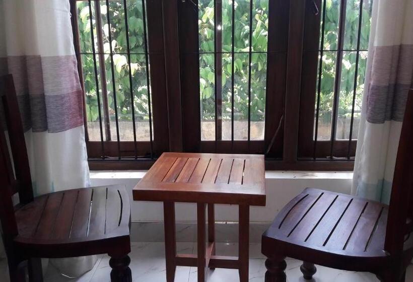 اتاق اکونومی, Risenlak Holiday Resort