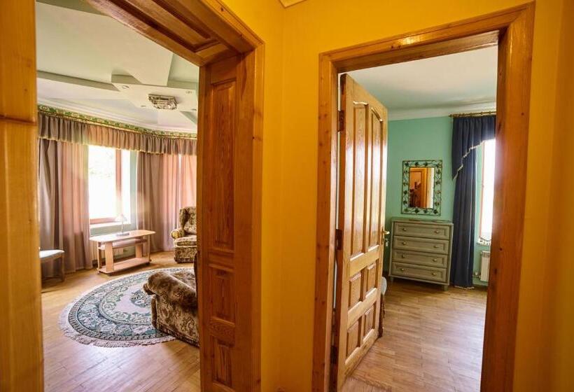Family Suite, Cottage Kazka Lisu