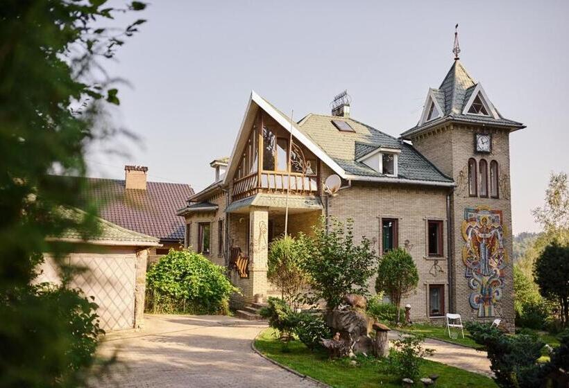 اتاق استاندارد سه تخته با بالکن, Cottage Kazka Lisu