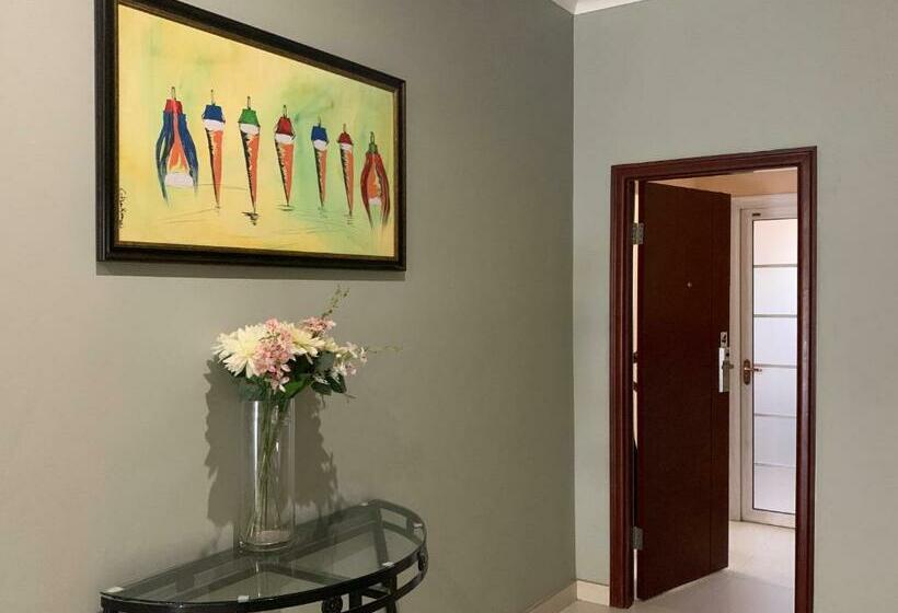 اتاق اجرایی, Bannerloft Guest House