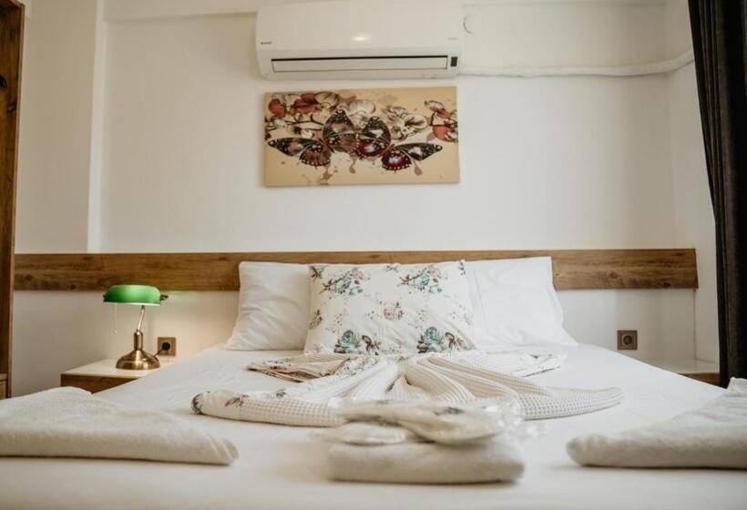 سوییت خانوادگی, Azra Apart & Otel