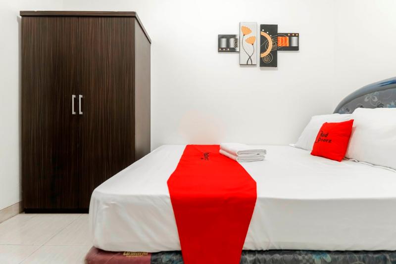 Номер Стандарт, Reddoorz Plus Near Trisakti University