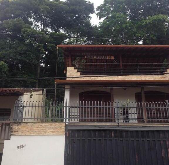 스위트, Sefiroh Hostel