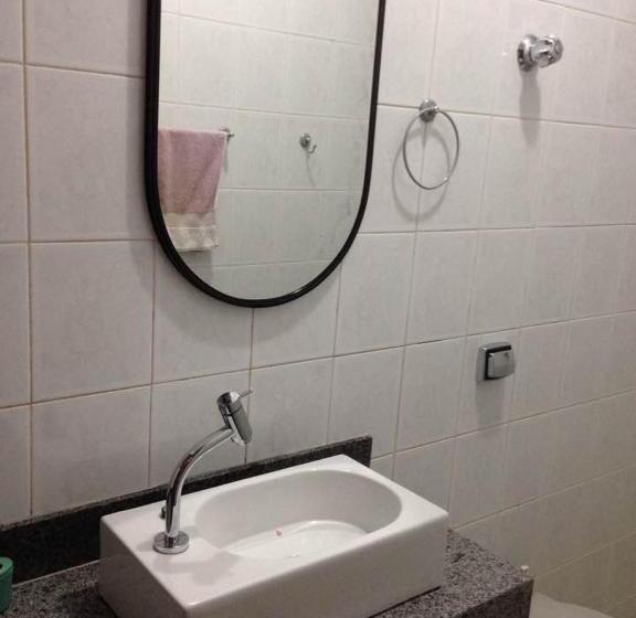 스위트, Sefiroh Hostel