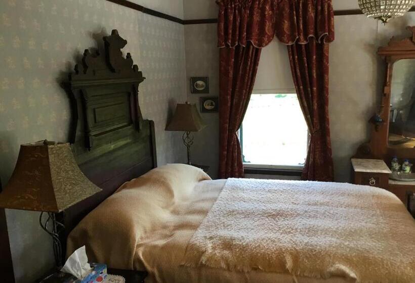 Номер Deluxe Кровать Куин, Auberge Taylor Manor