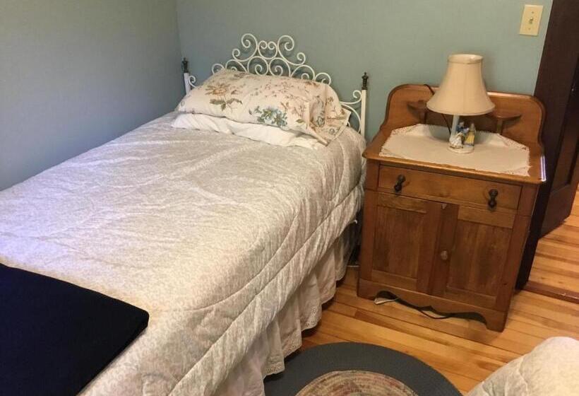Номер Стандарт, Auberge Taylor Manor