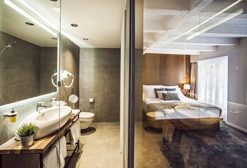 سوییت اجرایی, Nomad Luxury Suites