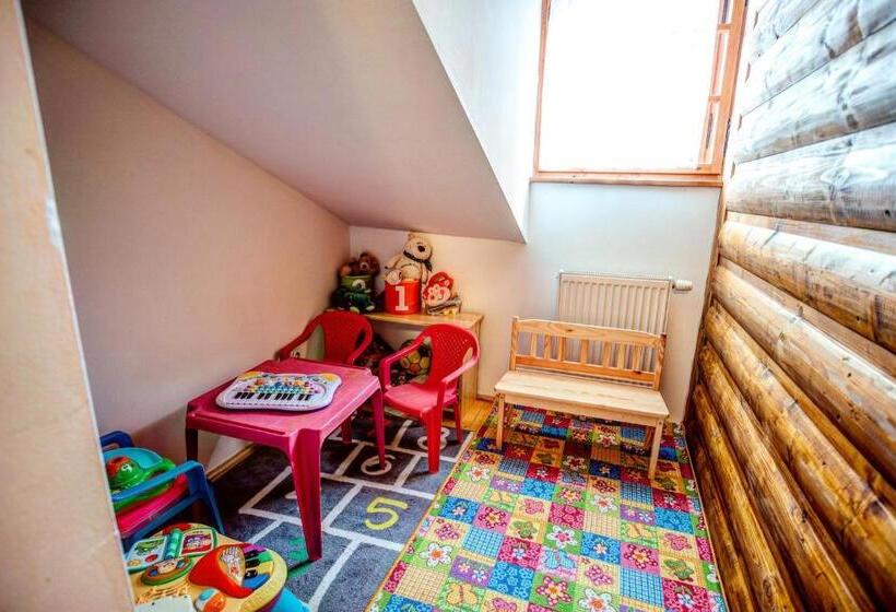 آپارتمان دوبلکس 1 خوابه, Jánošíkova Valaška Hills Apartments
