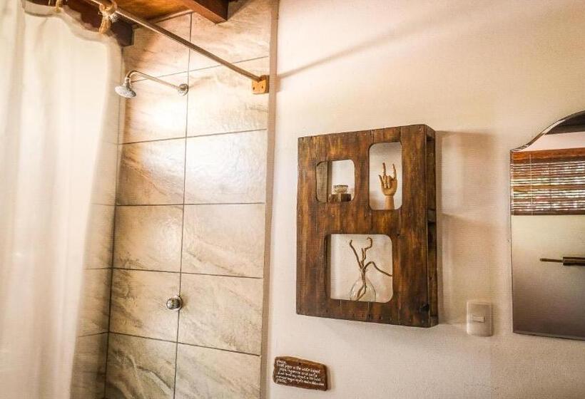 Четырехместный Номер Стандарт, Vibra Guesthouse