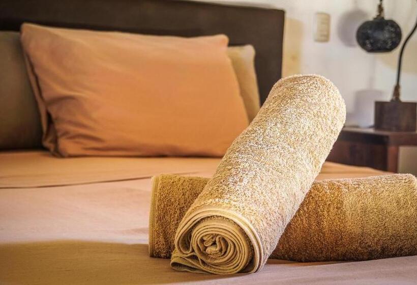 Quarto Quádruplo Estandar, Vibra Guesthouse