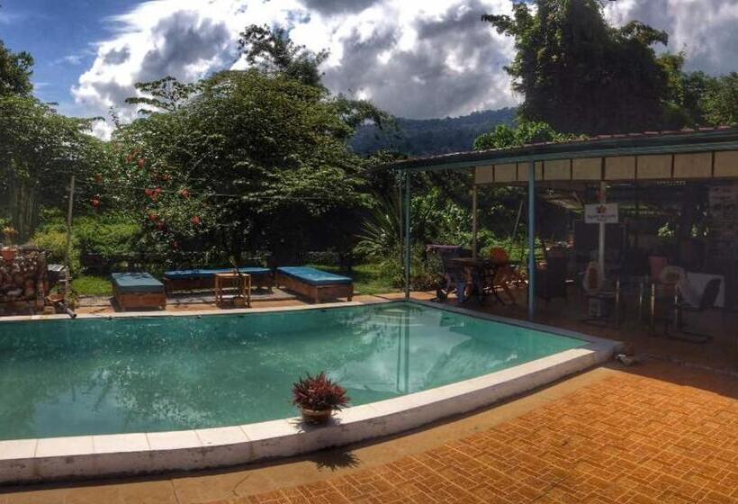 کابین, Sleepy Hollow Villa