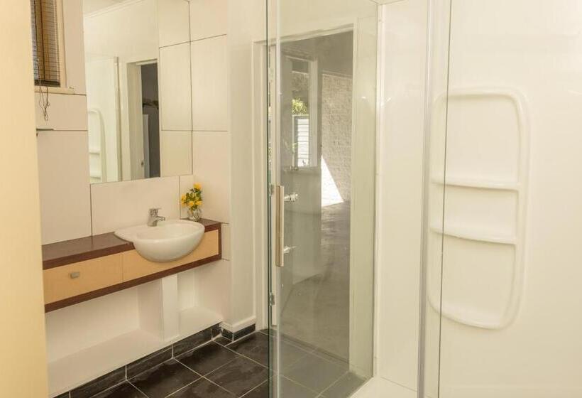 Standard room with outdoor bath, Riverfields
